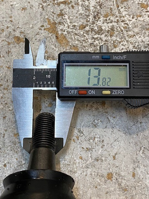 2 Quantity of 0321A Ball Joints 14mm Thread (2 Quantity)
