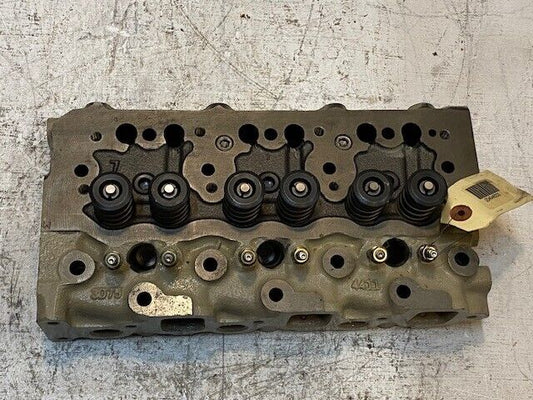 Cylinder Head 3075-4411 | 004948200