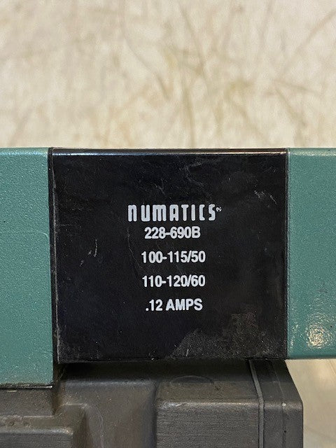 NUMATICS 153SS63AK000030 3 Position 4-Way Closed Center Solenoid Valve