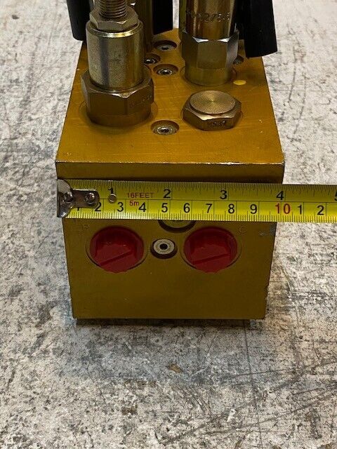 Eaton Vickers Valve MCD-6466 | 02-185846 | 300AA00183A