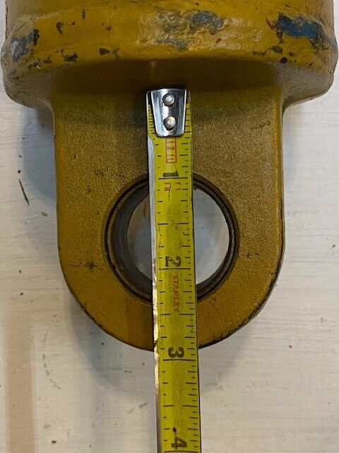 Hydraulic Cylinder, Yellow, 24-1/2" Long 4" OD 35mm Bore