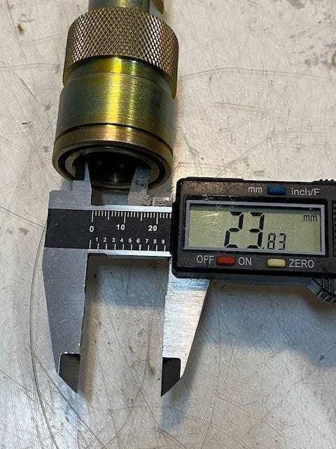 Pioneer 8250-4 Hydraulic Female Coupler 3-1/4" Long 38mm OD 24mm ID