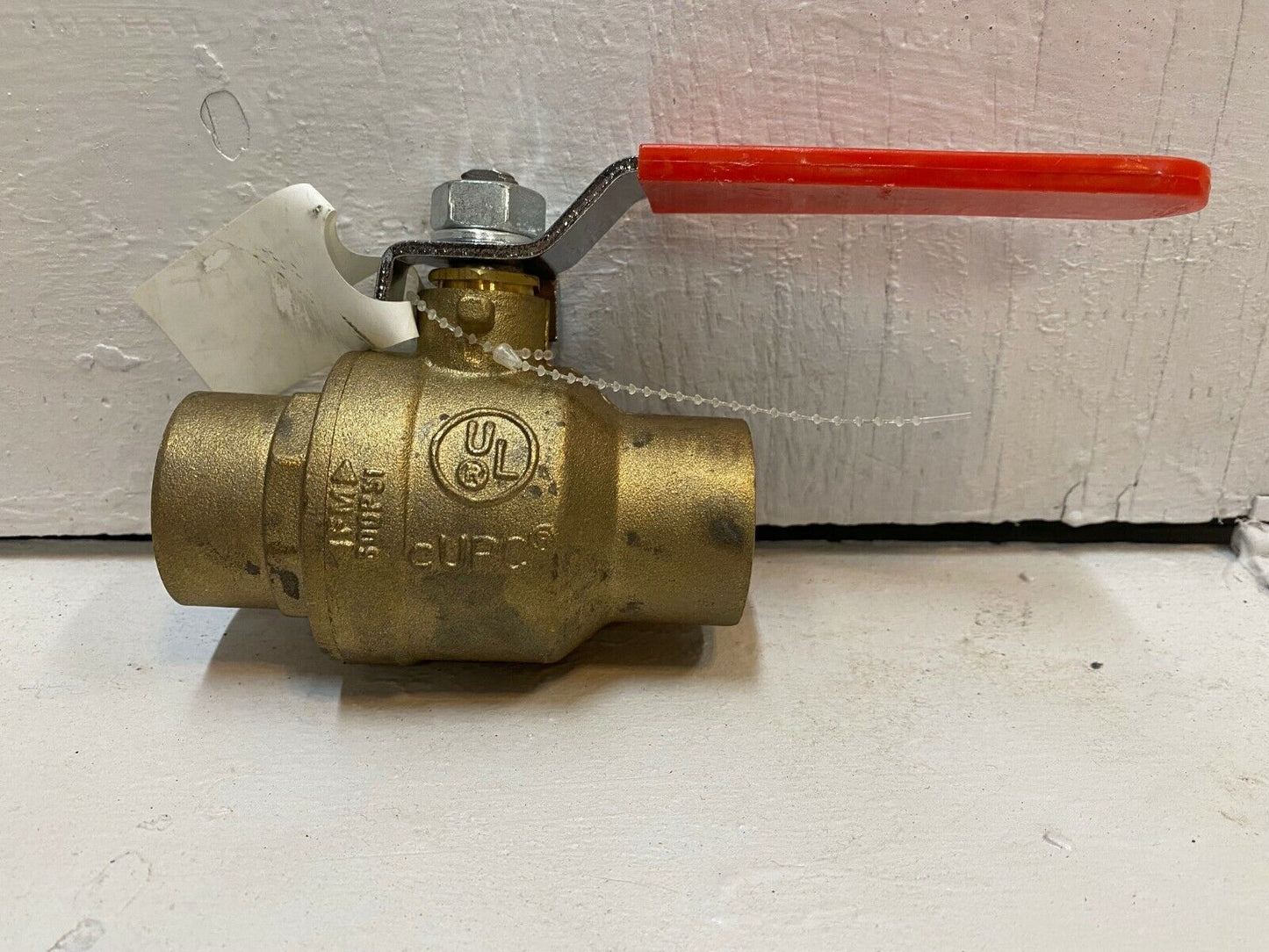 PlumbMaster 600 WOG 1 1/4" Brass Ball Valve Red Handle Female