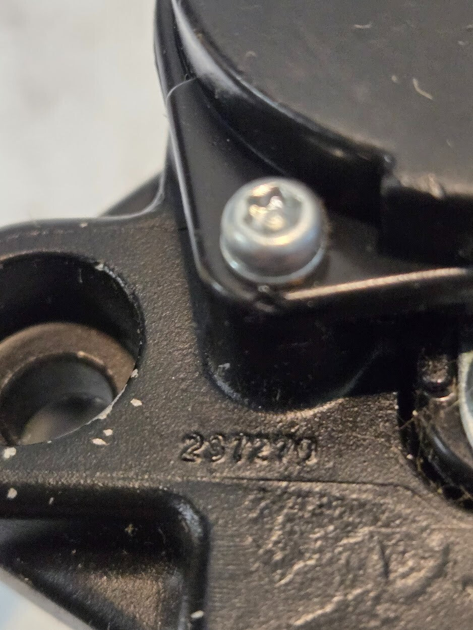 Ignition Switch KM-8 237270 | G67HH