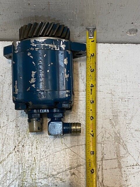 AHS Gear Pump IA256 AR-5/8-M14 | 28062003 | 26-Spline | 73716