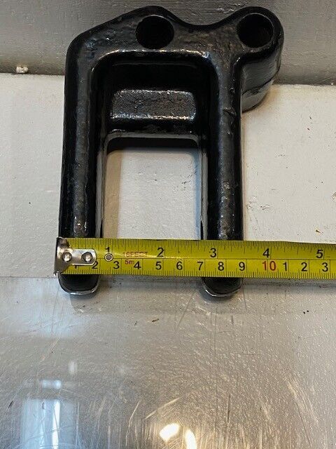 Adustable Clevis Hitch 12,000lb Capacity 6" L 4-1/2" W 3" D 21mm Pin Hole