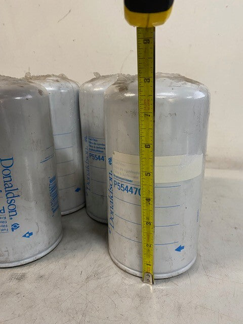 4 Quantity of Donaldson P554470 Spin on Fuel Filters (4 Quantity)