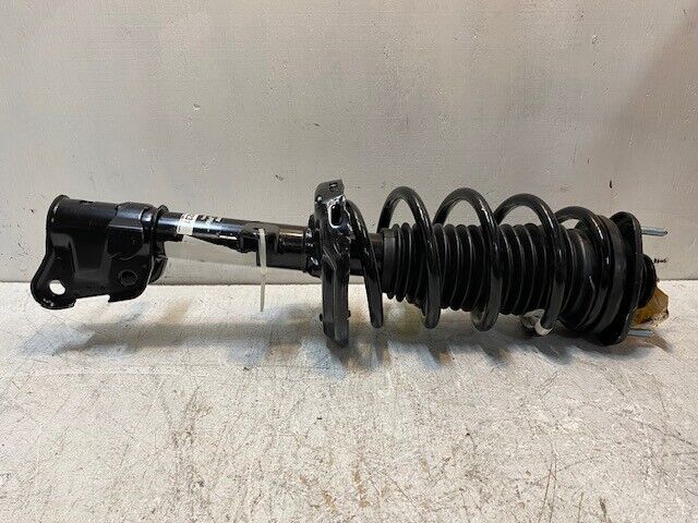 KYB Strut-Plus Assembly SR4231