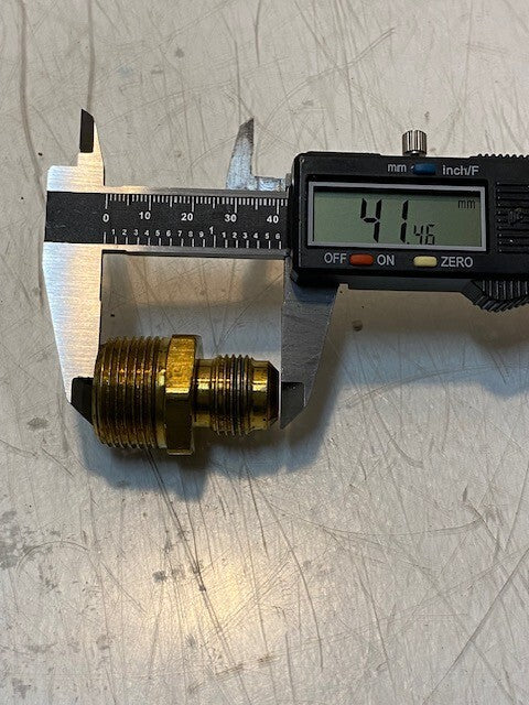 10 Quantity of Brass Craft 48-8-12 Flare X MIP Union 1/2" x 3/4" (10 Quantity)