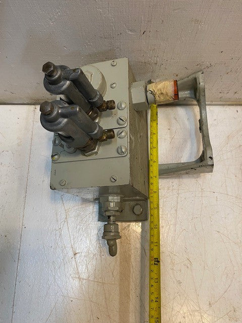 Madison-Kipp Lubricator Hydraulic Hand Pump SV-18505-100-6 | 9644-D-1-100-6