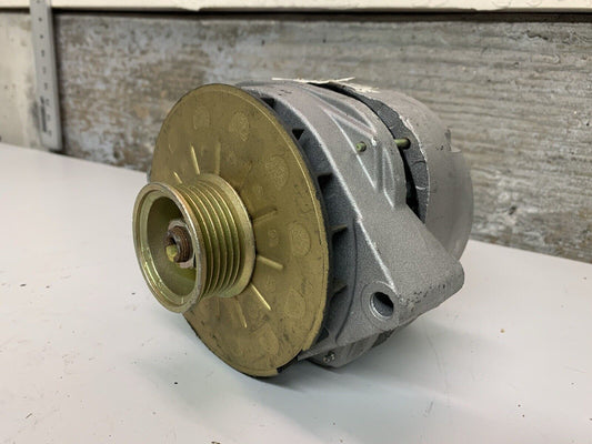 Quality Built 8127610 Alternator SLIGHTLY DAMAGED