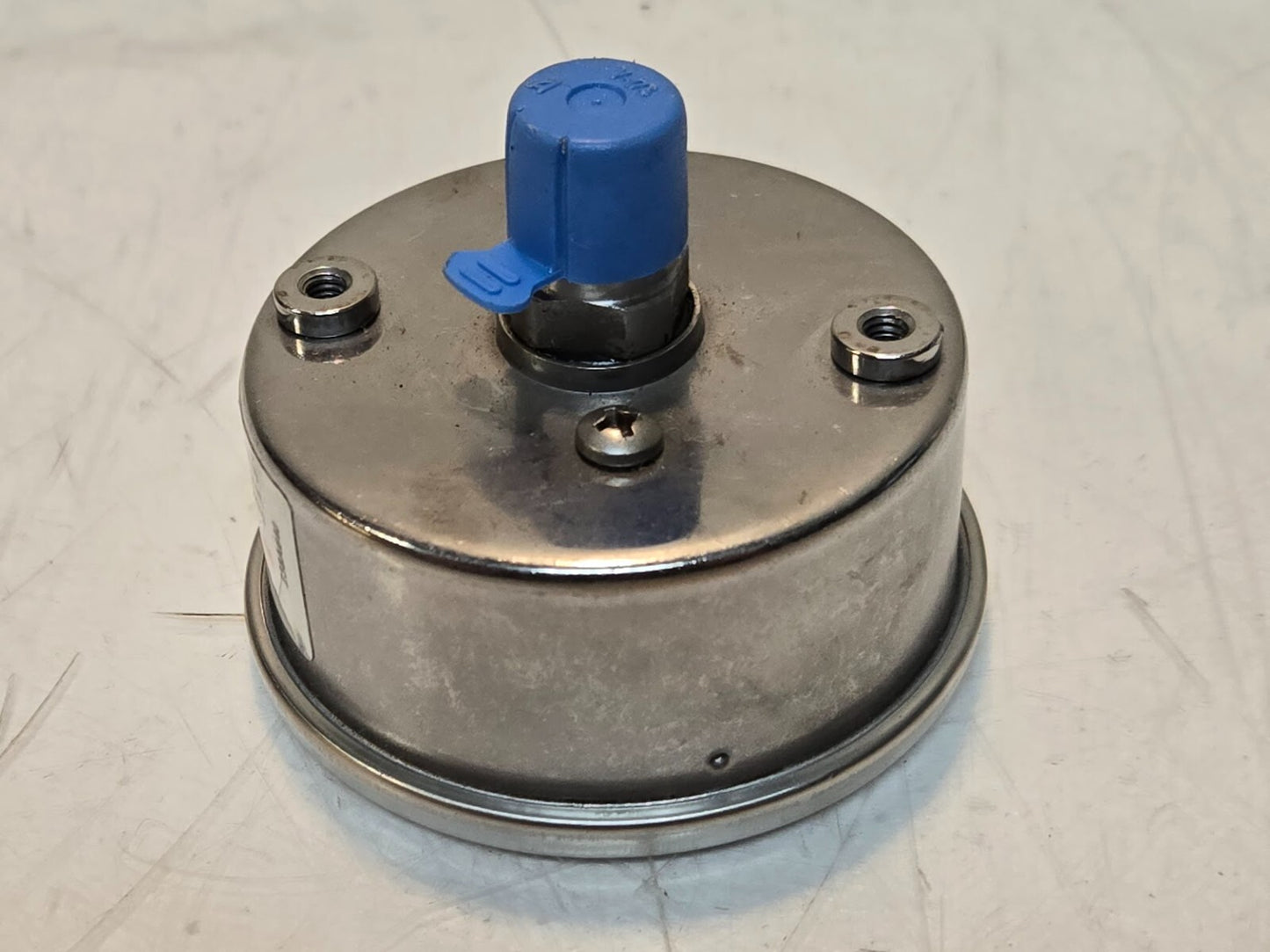 2 Quantity of TFT 9512-01 Liquid Filled Pressure Gauges 238A640 (2 Quantity)