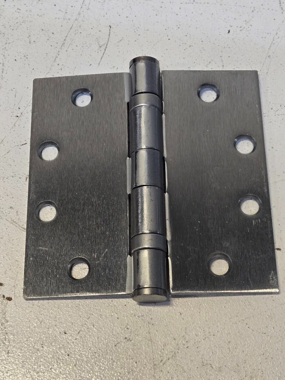 7 Quantity of 4.5" Ball Bearing Door Hinges (7 Quantity)