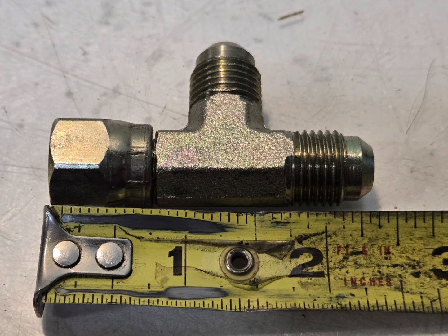 4 Quantity of Steel Flared Tube Swivel Run Tees | 3/8" OD | 17802 (4 Quantity)