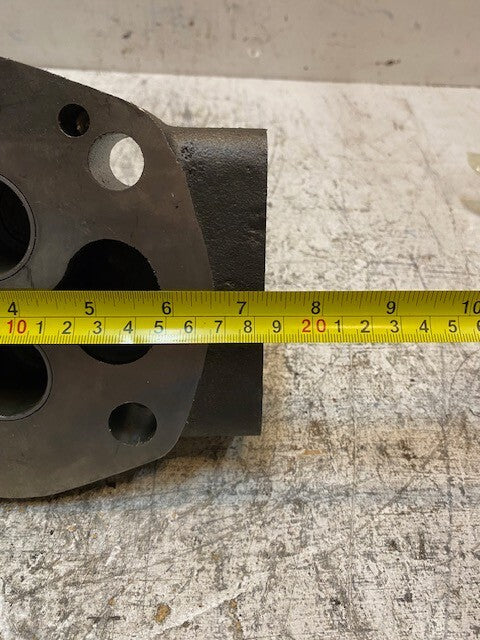 Motor Port End Flanged Cover 7-1/4" Long 6" Wide 3" Tall 17mm Holes
