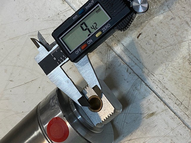 Bimba D-65671-A Air Cylinder 20" Long 65mm OD 13mm Thread