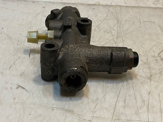 Brake Proportioning Valve 2711 | 0202 | 5-1/2" Long 4" Wide