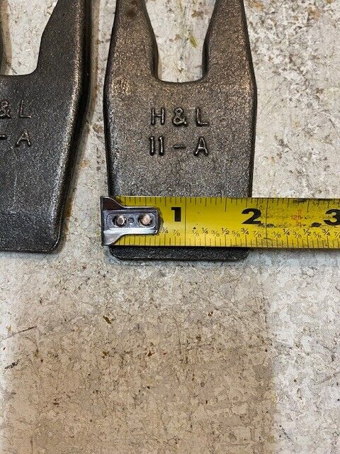 4 Quantity of H&L 11-A Auger Teeth 4-1/2" x 1-3/4" (4 Quantity)