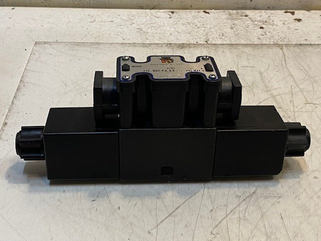 Monarch Hydraulic Solenoid Valve 00961-P | 12 VDC 4000 PSI