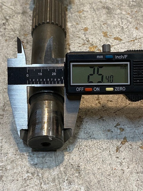 Shaft 10" Long 32mm 14-Spline 25mm End 44mm OD