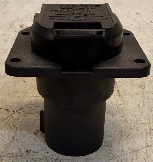 2 Quantity Pollak 7-Pole RV-Style Trailer Connector Sockets Electrical (2 Qty)