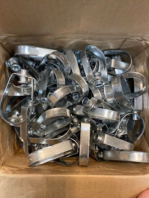 100 Quantity of B-Line 200 1-1/4" Band Swivel Ring Hangers (100 Quantity)