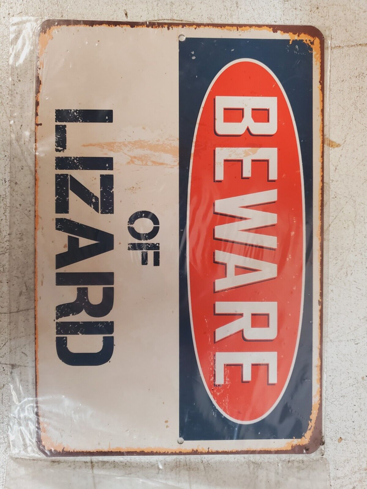 4 Qty Beware of Lizard Rustic Retro Signs V256 8"x12" (4 Qty)