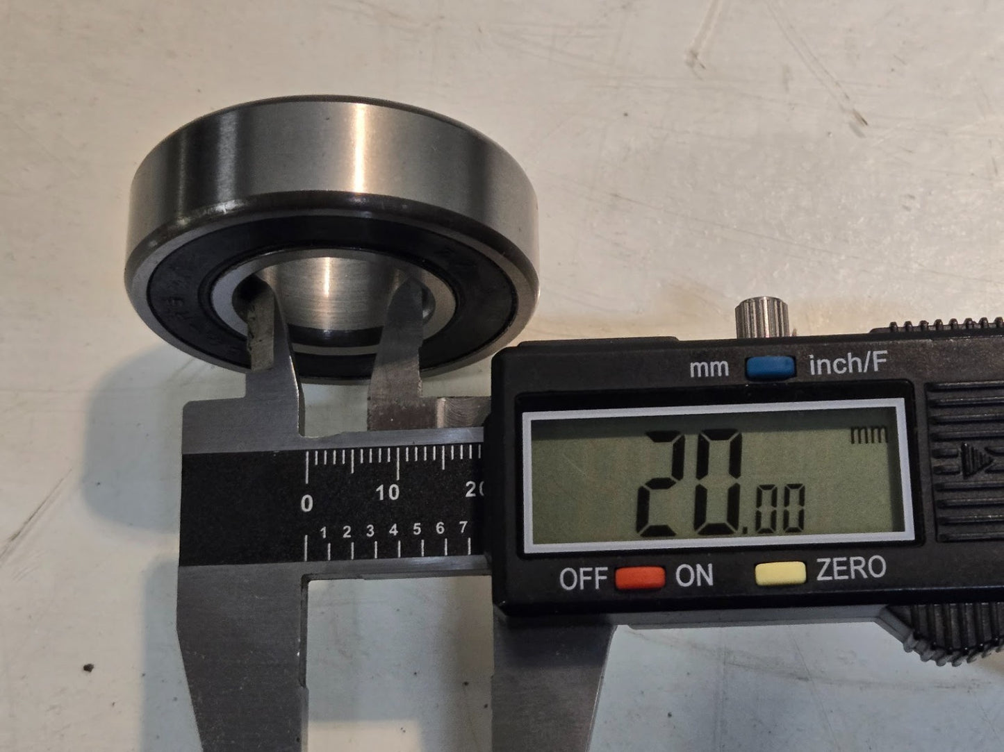 4 Quantity of ZZ Ball Bearings 6204-RS | 47 mm OD 20 mm Bore 14 mm Thick (4 Qty)