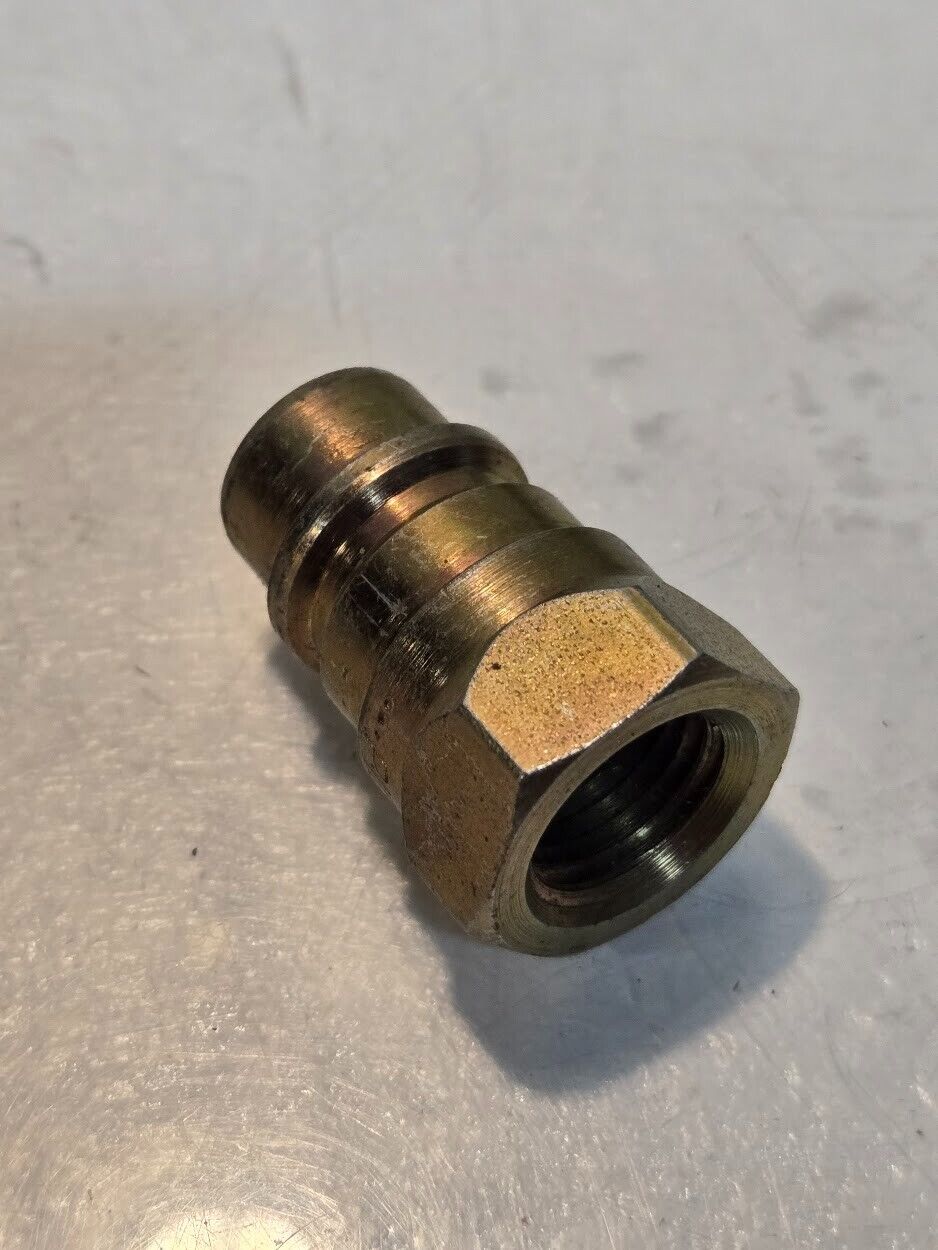 3 Quantity of Pioneer 4010-2P Hydraulic Quick Connect Hose Couplings (3 Qty)