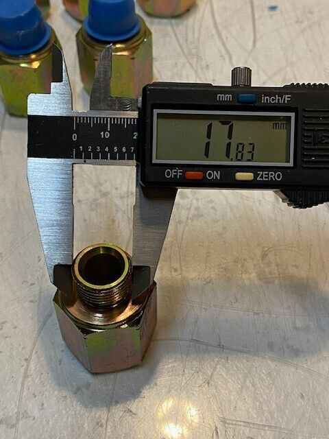 15 Qty of Hydraulic Hex Fitting Adapters 18mm Thread 11mm ID 29mm OD (15 Qty)