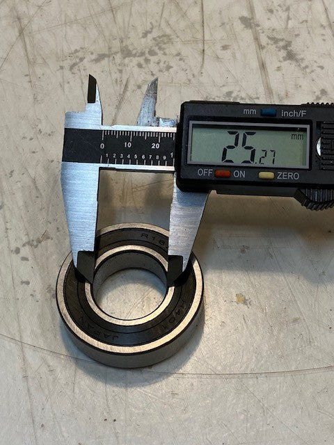 9 Quantity of MRC R16ZZ Single Row Radial Ball Bearings 25x51x13mm (9 Quantity)