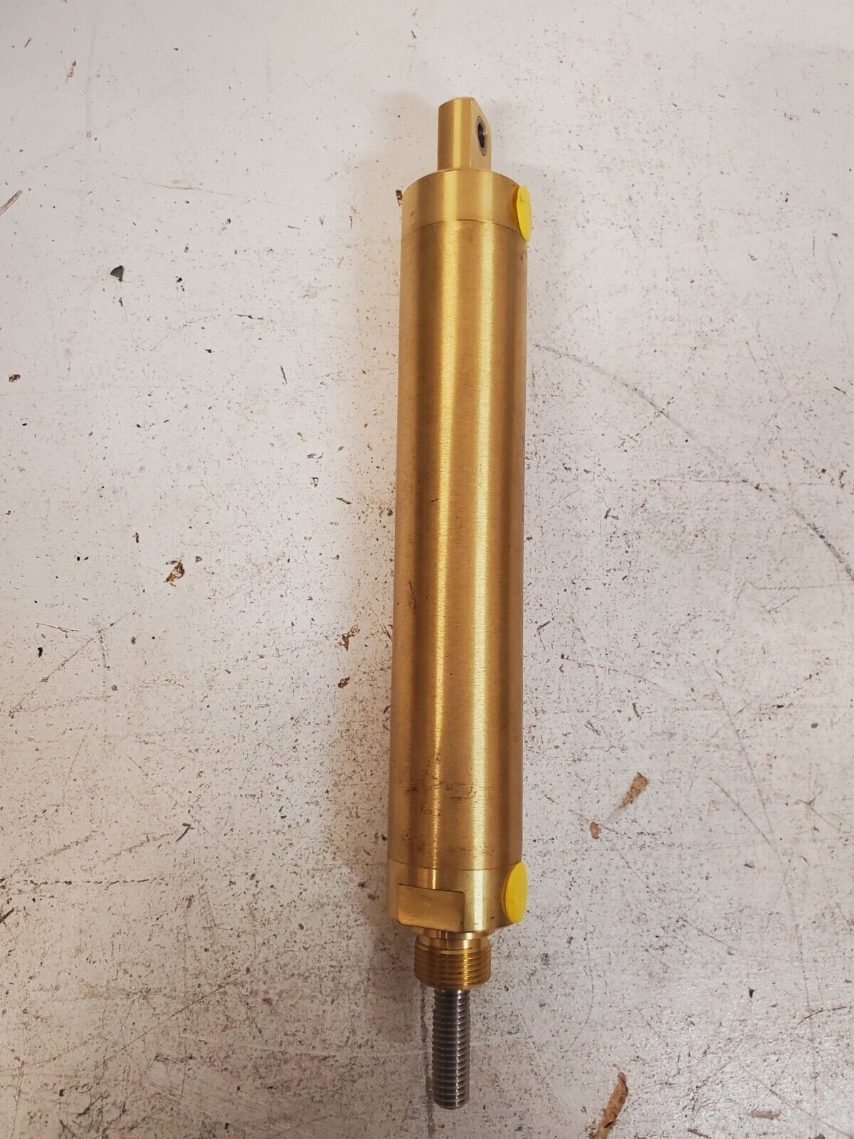 Generic Air Cylinder 1CYLND250 (Slight Damage)