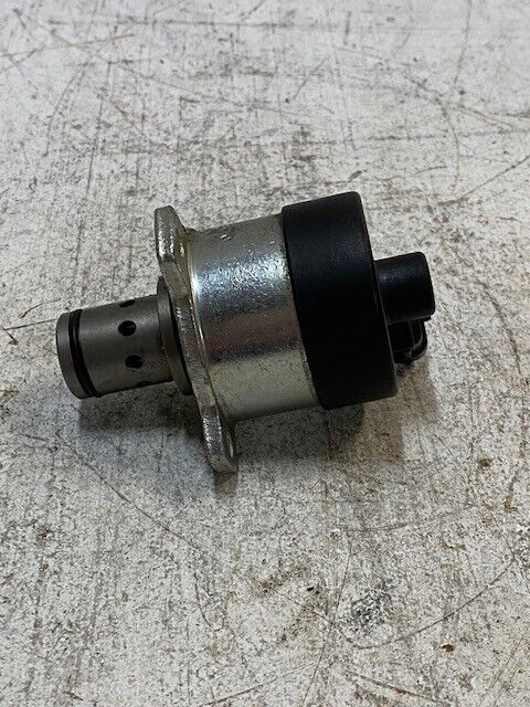 Detroit Diesel DC A0000900069 Fuel Meter Quantity Control Valve - SLIGHT DAMAGE