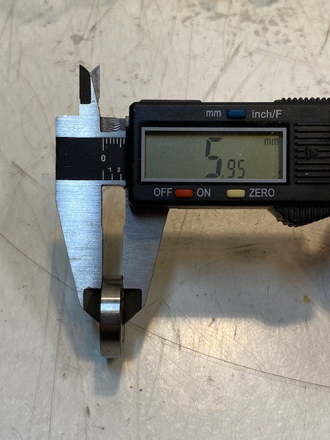 50 Qty of IKS 635Z Sealed Deep Groove Radial Ball Bearings 5x24x6mm (50 Qty)