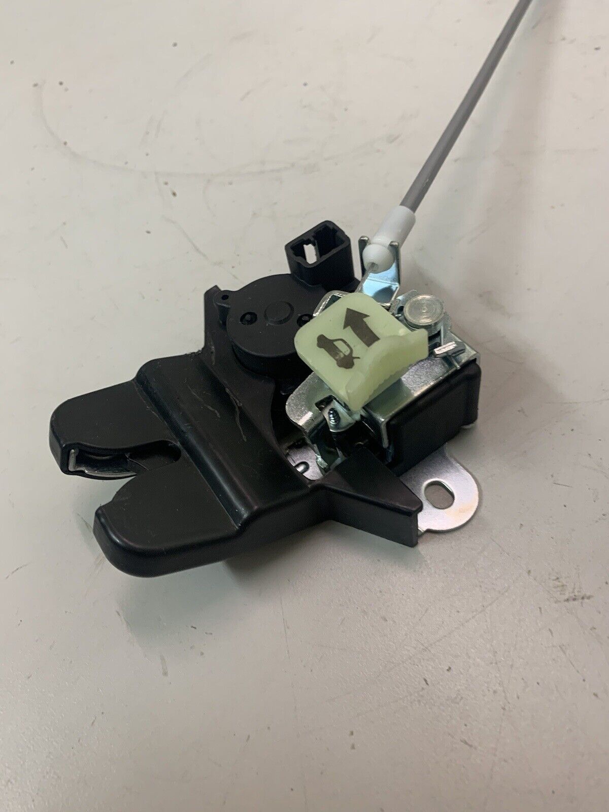 Trunk Lock Latch Actuator for Kia - SEE PICS FOR MEASUREMENTS