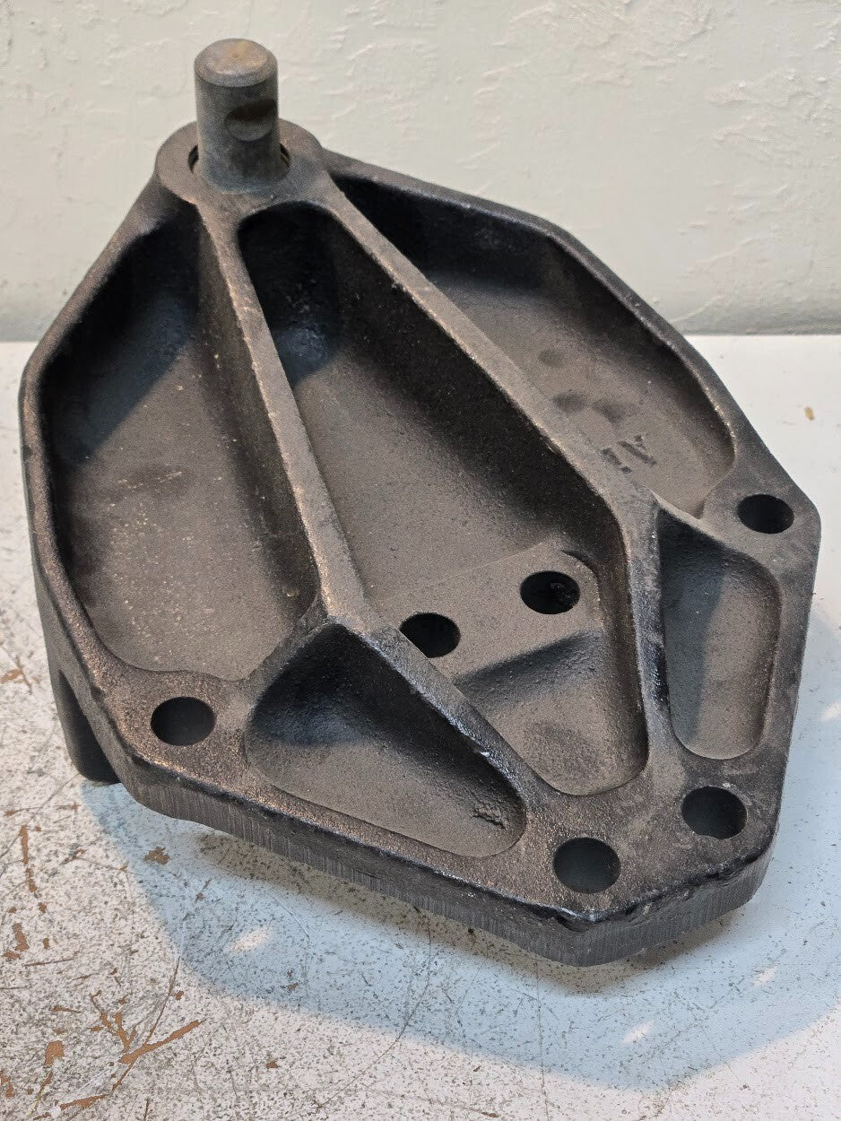 Front Spring Hanger Bracket 1658157C3 for International | 0214K | AD1