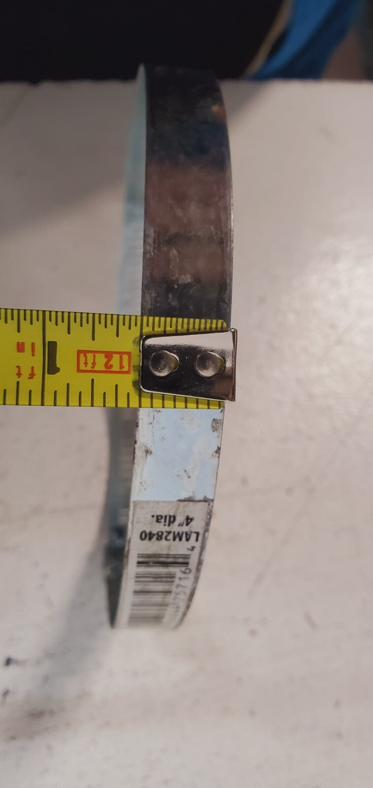 21 Qty of Metal Worm Gear Clamps LAM2840 4-1/2" (21 Quantity) - Slightly Stained