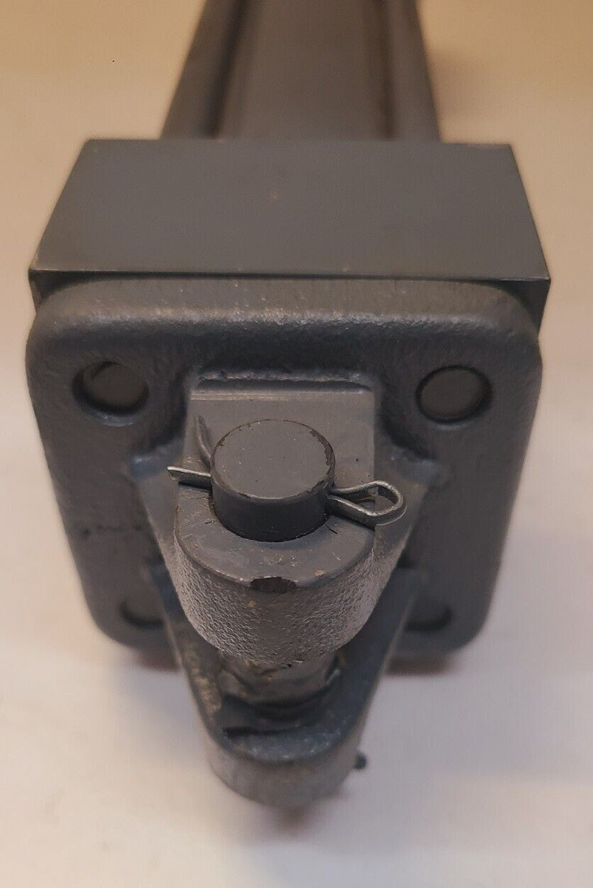 Hahn & Clay Hydraulic Cylinder 2B-641-00 Bore 1.50 Stroke 6.0 Rod 100 | 5000PSI