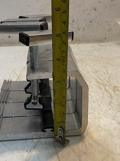 4 QUANTITY of TONNEAU MOUNTING CLAMPS 3.372x4.648 | B3118B3-100 (4 QUANTITY)