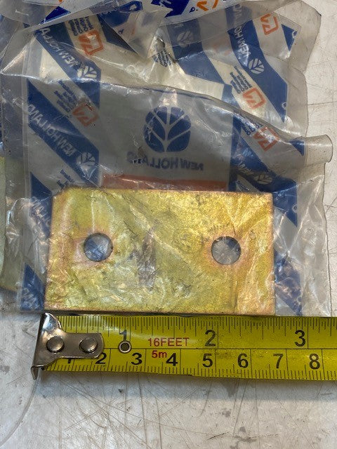 4 Quantity of New Holland Plates 81875398 | 2-5/8" L 1-1/2" W 8mm Holes (4 Qty)