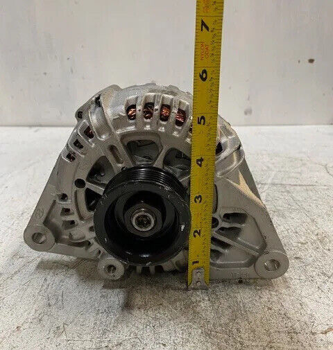 Valeo 37300-39435R Alternator 37300 39435R | 3730039435R