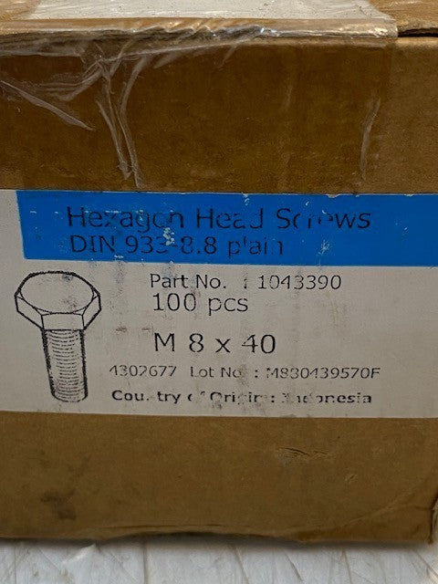 Box of 100 Pieces of Steel Hexagon Head Cap Bolts Screws M8x40 | 1043390