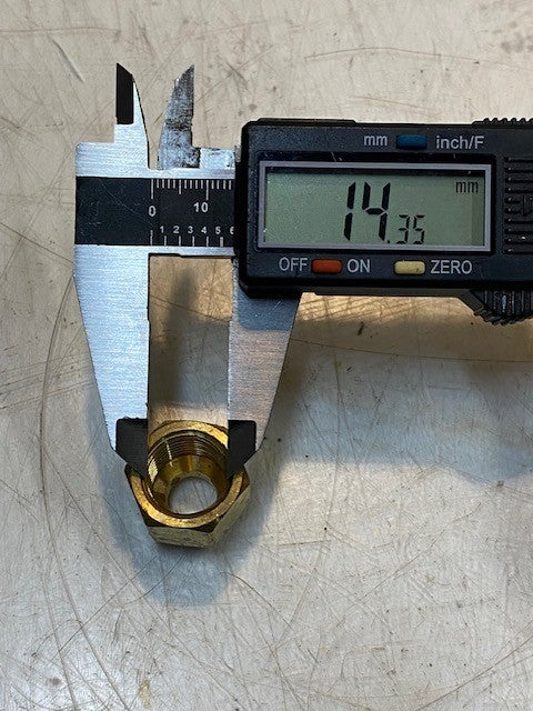 4 Bags of 10 Anderson Fittings NS4-6 | 3/8 Short FGD Nuts (40 Pieces Total)