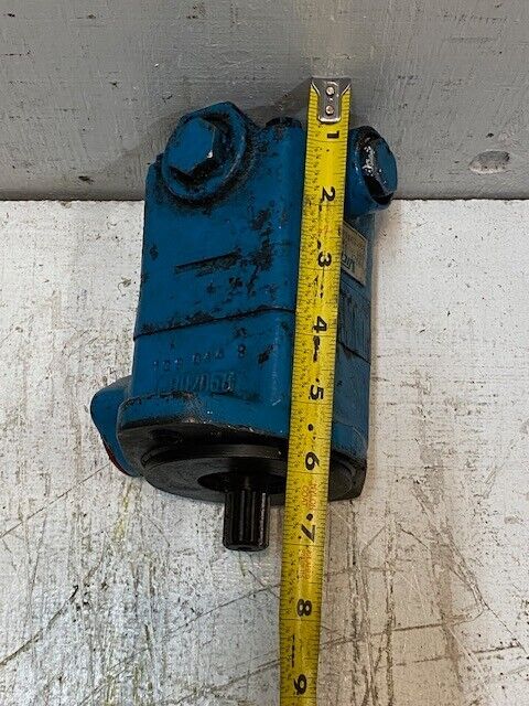 Vickers Hydraulic Pump 1" Shaft 11-Spline 18mm Dia. 02-143429-4, V10NF, 577531