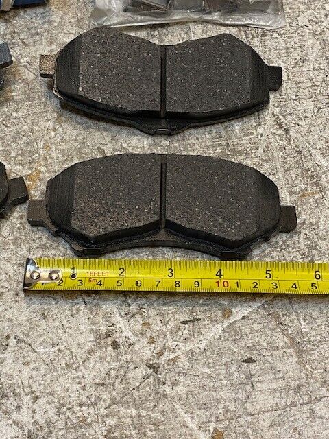 ProACT Disc Brake Pad Set of 4 Ultra Premium Ceramic Pads Akebono ACT1273