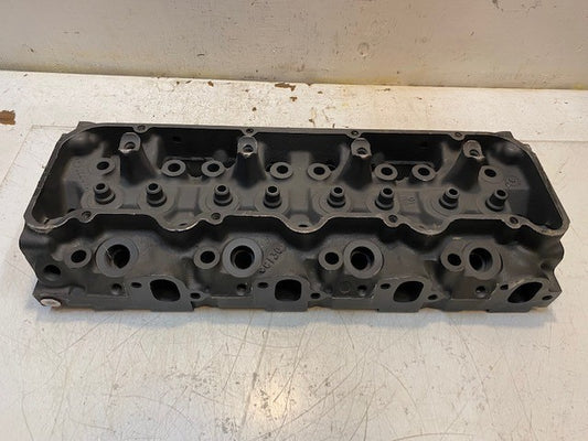 Cylinder Head Center 14077162 | C130 | 6M10 | 20-5/16" Long 8-1/4" Wide