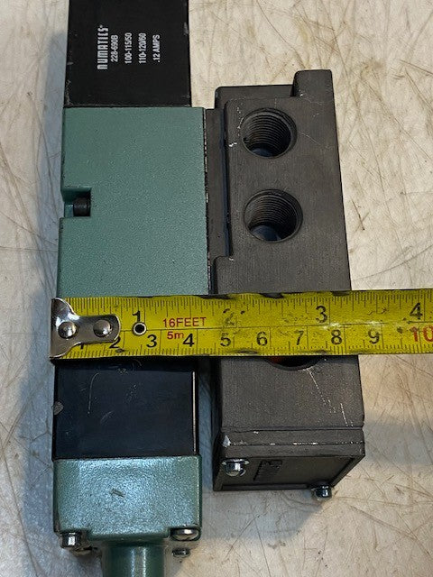NUMATICS 153SS63AK000030 3 Position 4-Way Closed Center Solenoid Valve