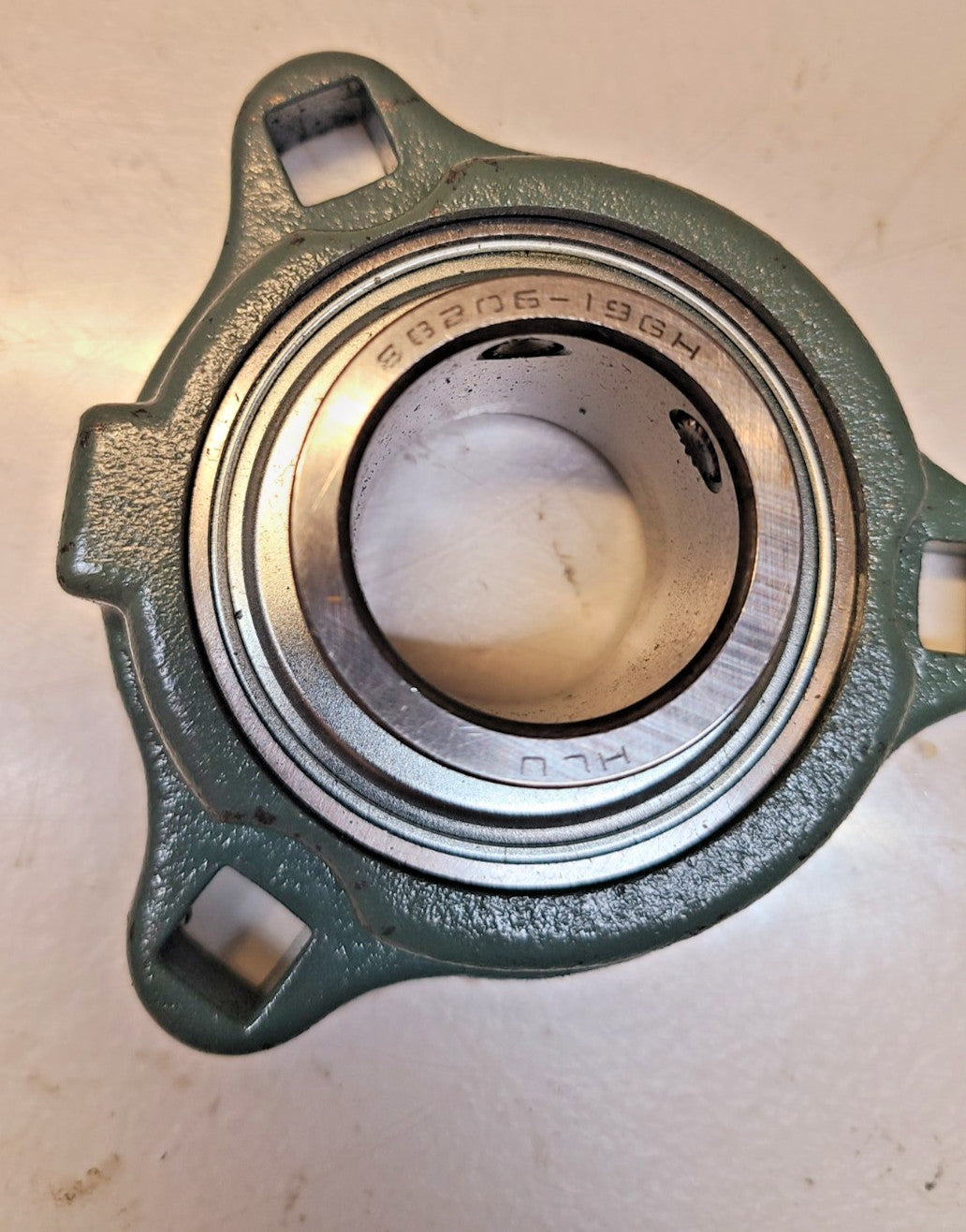 HLU Hi-Light 3-Bolt Flange Bearing SBTRD206-19GH | 10.103