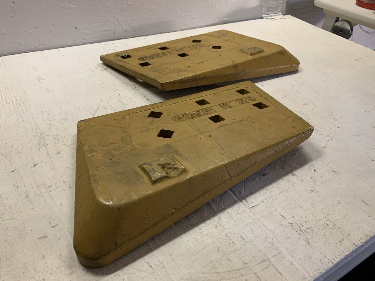Caterpillar RH and LH Bit Ends 619561 C1 12S / 619562 - FREE SHIPPING
