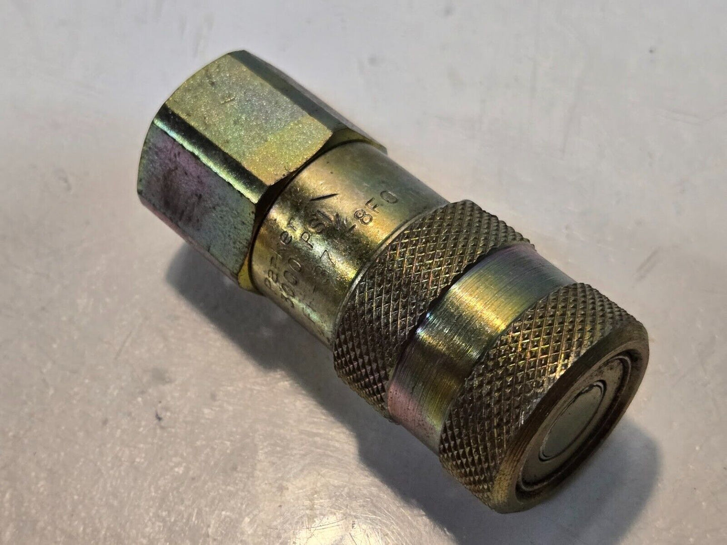 Parker Flat Face Hydraulic Quick Coupler FF-371-8F0 | 3000 PSI  1/2"-14 Pipe End